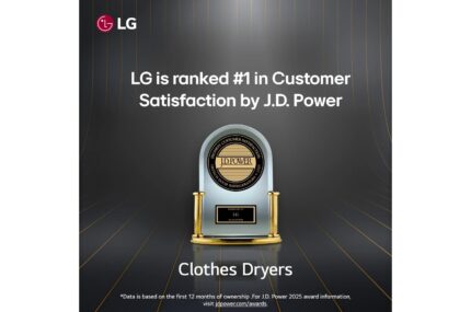 LG 7.4 cu. ft. Ultra Large Capacity Smart Front Load Gas ENERGY STAR Dryer with Sensor Dry & Steam Technology DLGX5501W (a4lj66cgf96d) (2)