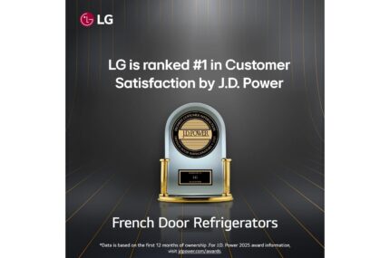 LG 28 cu. ft. 3 Door French Door, Standard Depth Refrigerator with Dual Ice Makers LHFS28XBS (a4lznrim5kmh) (2)