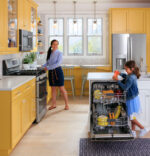 GE GE(R) ENERGY STAR(R) 27.7 Cu. Ft. Fingerprint Resistant French-Door Refrigerator GFE28GYNFS (a4lb4owdwgfv) (15)