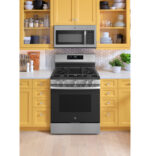 GE GE(R) 30" Free-Standing Gas Convection Range with No Preheat Air Fry and EasyWash(TM) Oven Tray GGF600AVSS (a4lvvwq7plby) (7)